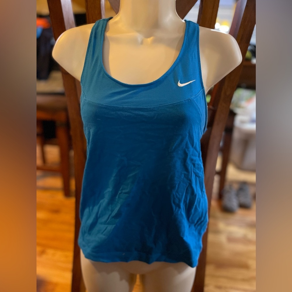 Nike dri fit lined XL top
